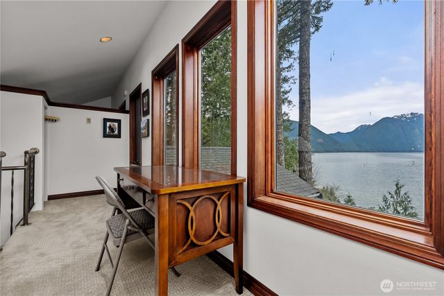 10 N Sundown Drive, Hoodsport, WA 98548