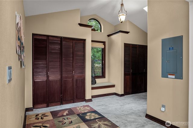 10 N Sundown Drive, Hoodsport, WA 98548