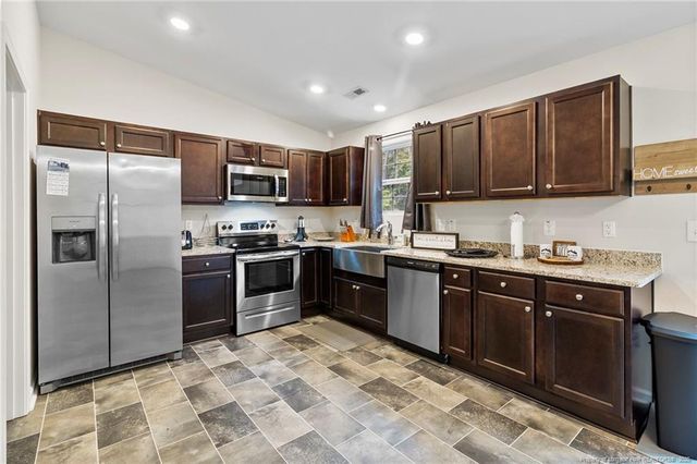 2532 Allsbrook Drive, Fayetteville, NC 28301