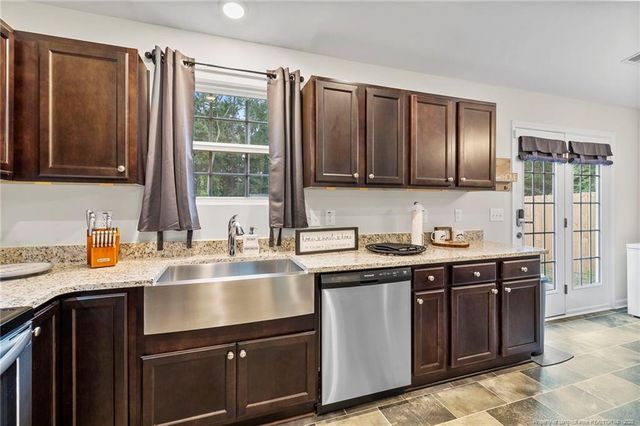 2532 Allsbrook Drive, Fayetteville, NC 28301