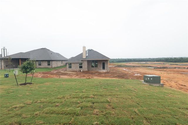 804 Westfall Drive, Choctaw, OK 73020