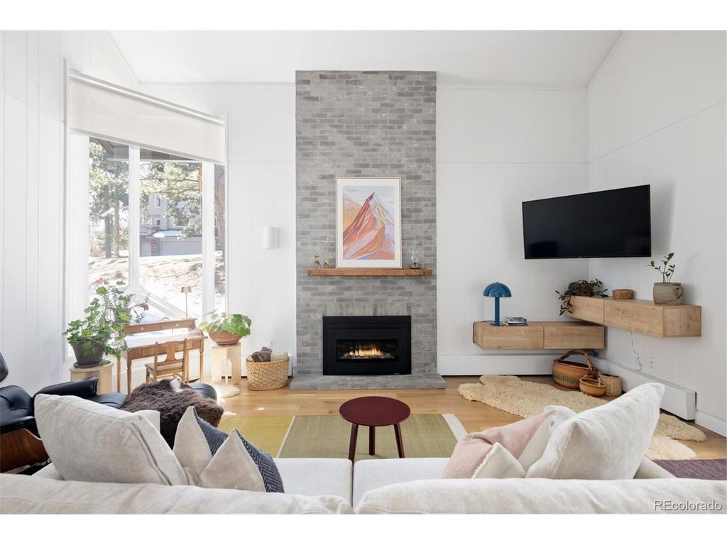 2378 Hearth Dr 19, Evergreen, CO 80439