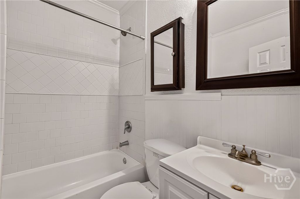 Image 13 of property listing at 743 E Henry Street, Savannah, GA 31401