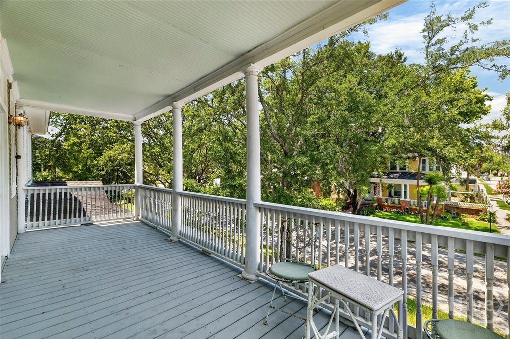 Image 18 of property listing at 743 E Henry Street, Savannah, GA 31401