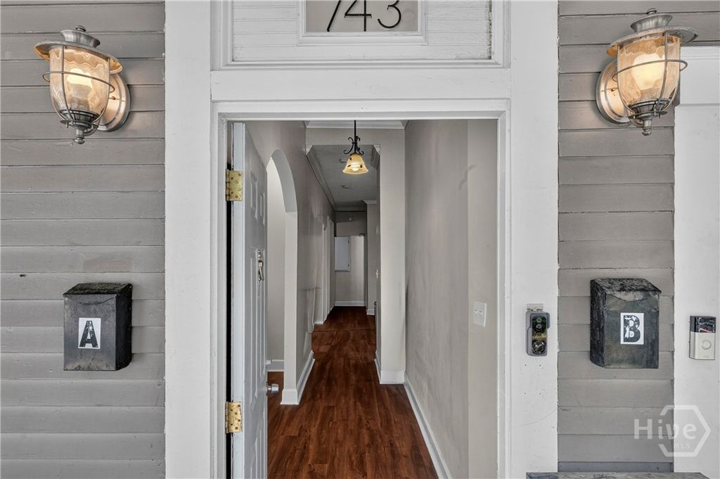 Image 19 of property listing at 743 E Henry Street, Savannah, GA 31401