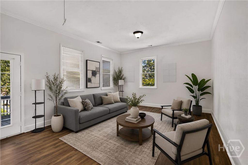 Image 6 of property listing at 743 E Henry Street, Savannah, GA 31401