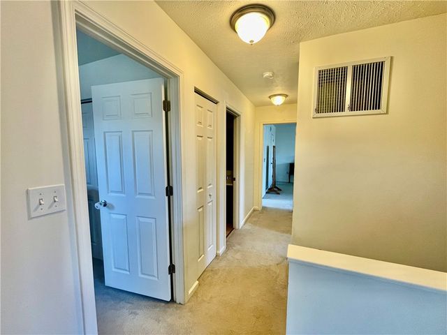 138 Rose Ave, Canonsburg, PA 15317