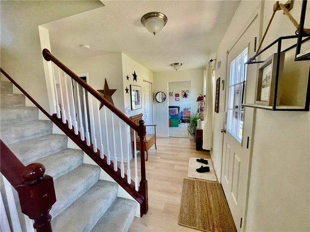 138 Rose Ave, Canonsburg, PA 15317