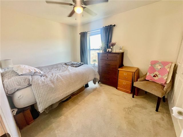 138 Rose Ave, Canonsburg, PA 15317