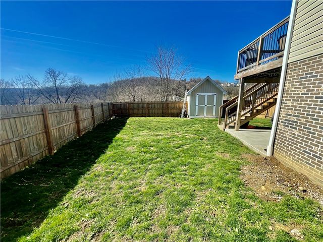 138 Rose Ave, Canonsburg, PA 15317