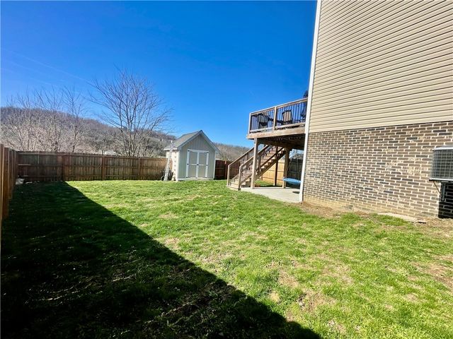 138 Rose Ave, Canonsburg, PA 15317