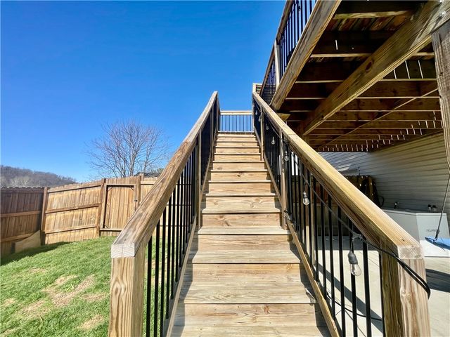138 Rose Ave, Canonsburg, PA 15317