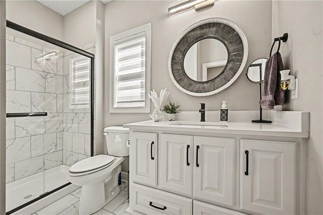 5507 NW 111th Place, Kansas City, MO 64154