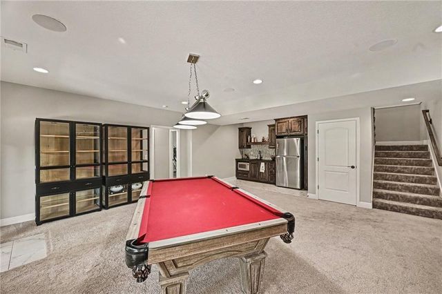 5507 NW 111th Place, Kansas City, MO 64154