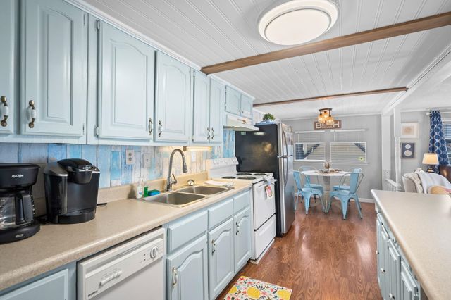 6001 - 1111 S Kings Hwy., Myrtle Beach, SC 29575