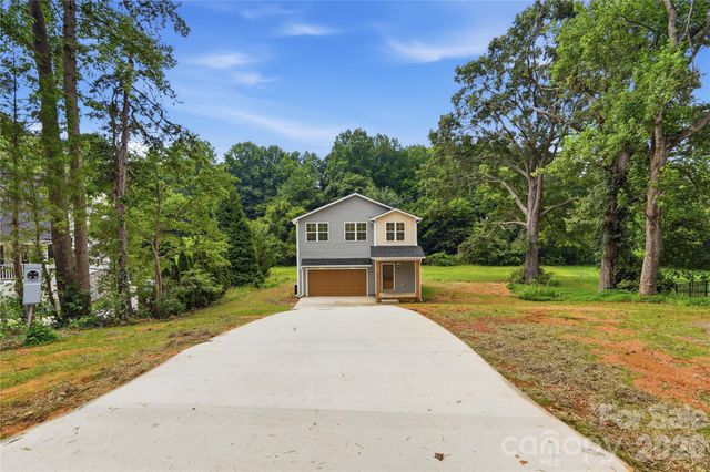 604 Sharon Drive, Statesville, NC 28625
