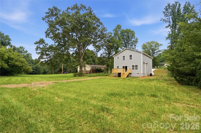 604 Sharon Drive, Statesville, NC 28625