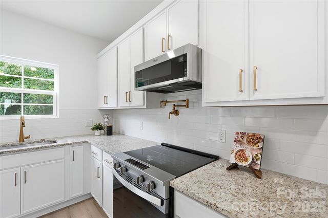 604 Sharon Drive, Statesville, NC 28625