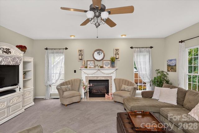 4134 Oakton Ridge Court, Matthews, NC 28105