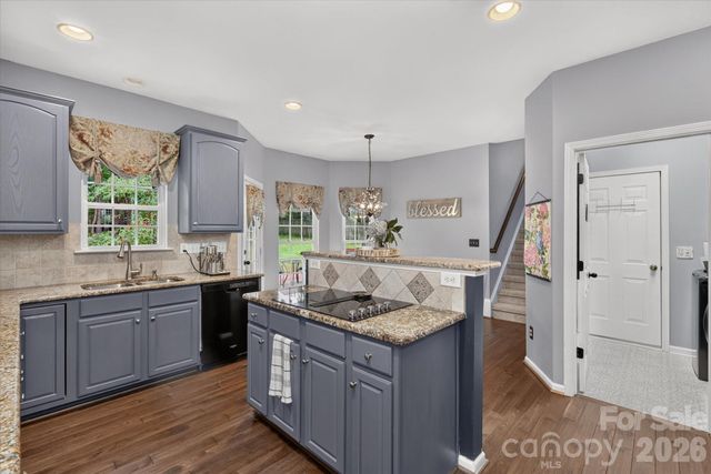 4134 Oakton Ridge Court, Matthews, NC 28105