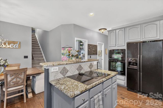 4134 Oakton Ridge Court, Matthews, NC 28105