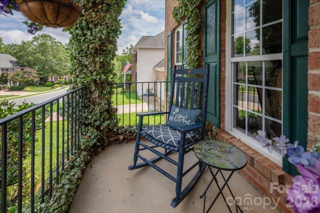 4134 Oakton Ridge Court, Matthews, NC 28105