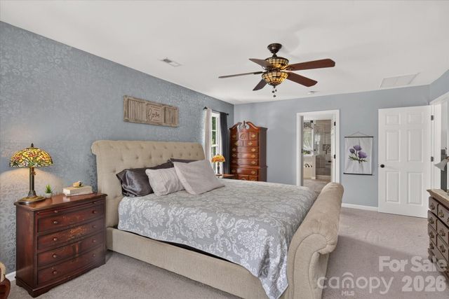 4134 Oakton Ridge Court, Matthews, NC 28105
