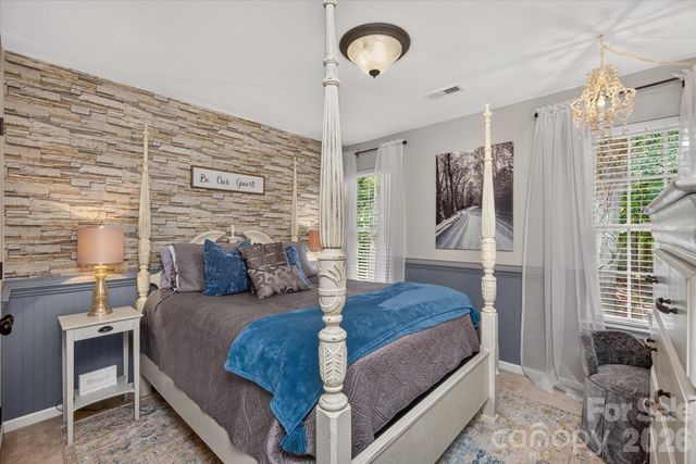 4134 Oakton Ridge Court, Matthews, NC 28105