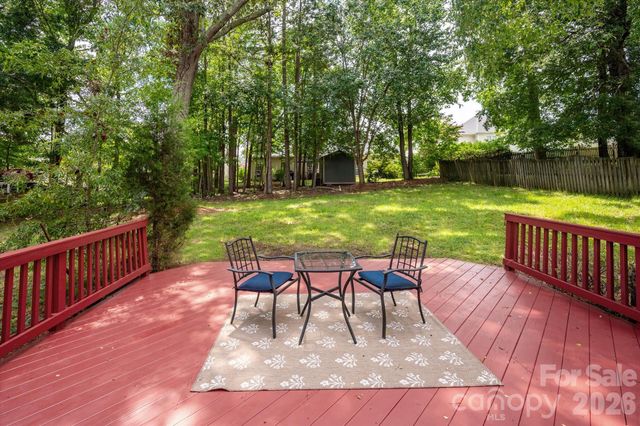 4134 Oakton Ridge Court, Matthews, NC 28105