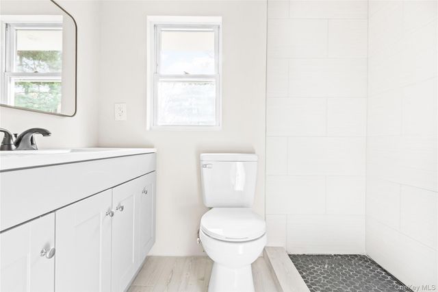 246 Atlantic Place second floor, Hauppauge, NY 11788