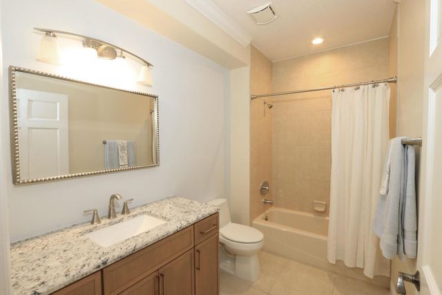 2879 SE Peru Street, Port Saint Lucie, FL 34984