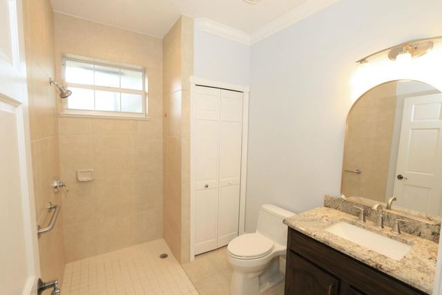 2879 SE Peru Street, Port Saint Lucie, FL 34984