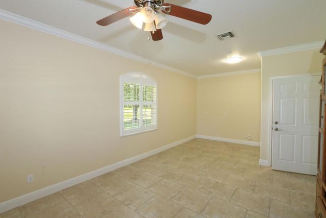 2879 SE Peru Street, Port Saint Lucie, FL 34984