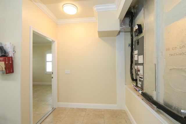 2879 SE Peru Street, Port Saint Lucie, FL 34984