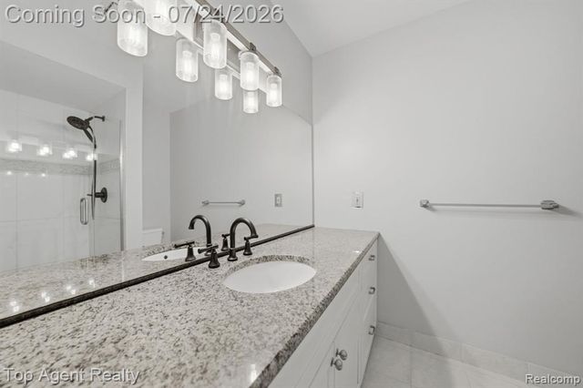 43835 Coachmaker Drive, Sterling Heights, MI 48313
