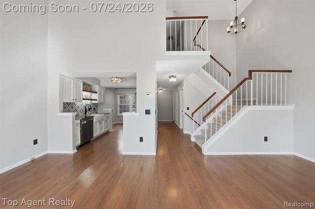 43835 Coachmaker Drive, Sterling Heights, MI 48313