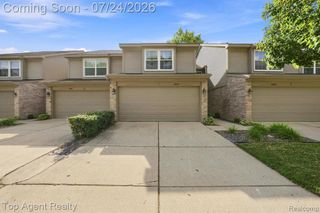 43835 Coachmaker Drive, Sterling Heights, MI 48313