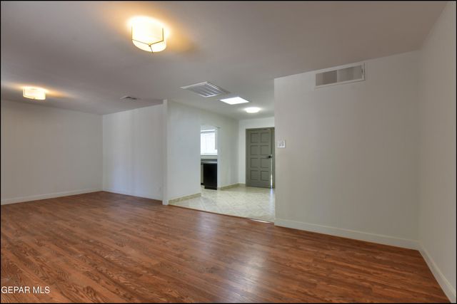 3807 WAYMORE Drive, El Paso, TX 79902