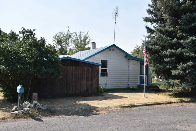 434 NE North Ave, Wilbur, WA 99158 property photo