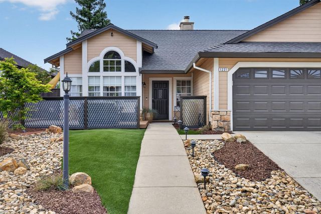 1231 Chablis Cir, Roseville, CA 95747