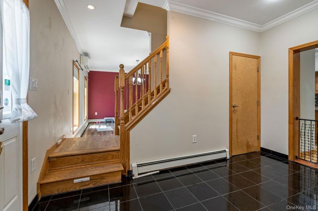 733 Lattintown Road, Milton, NY 12547