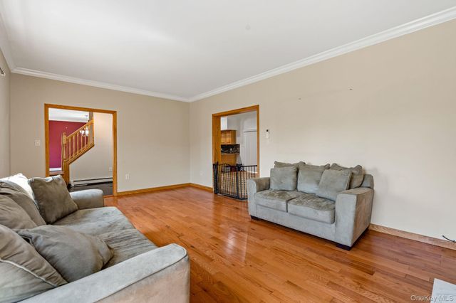 733 Lattintown Road, Milton, NY 12547