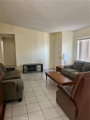 16707 Garfield Avenue 2008, Paramount, CA 90723