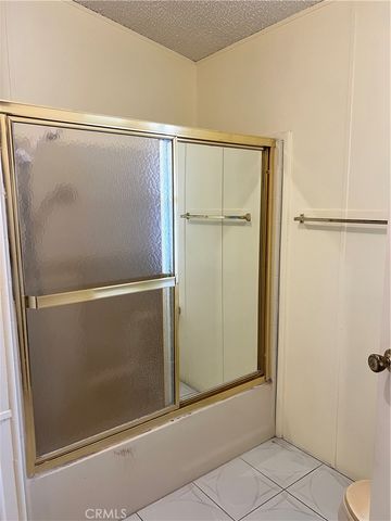 16707 Garfield Avenue 2008, Paramount, CA 90723