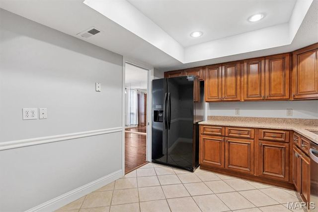 917 Claytonbrook Drive 1, Ballwin, MO 63011