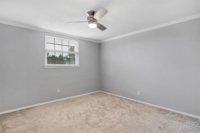 917 Claytonbrook Drive 1, Ballwin, MO 63011