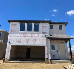 145 Mad Pupper DR, Buda, TX 78610