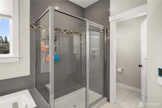 23832 141st Lane SE, Kent, WA 98042