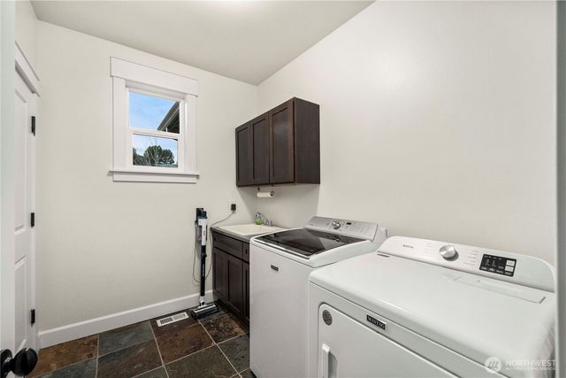 23832 141st Lane SE, Kent, WA 98042