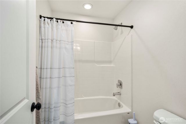 23832 141st Lane SE, Kent, WA 98042